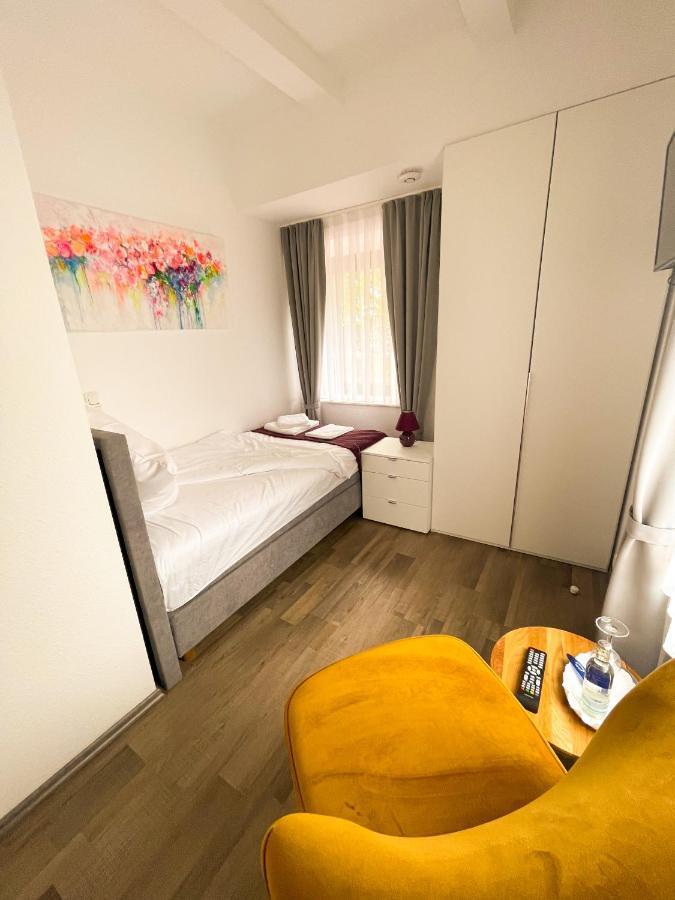 Hotel Kronenkurve ベルクカメン エクステリア 写真